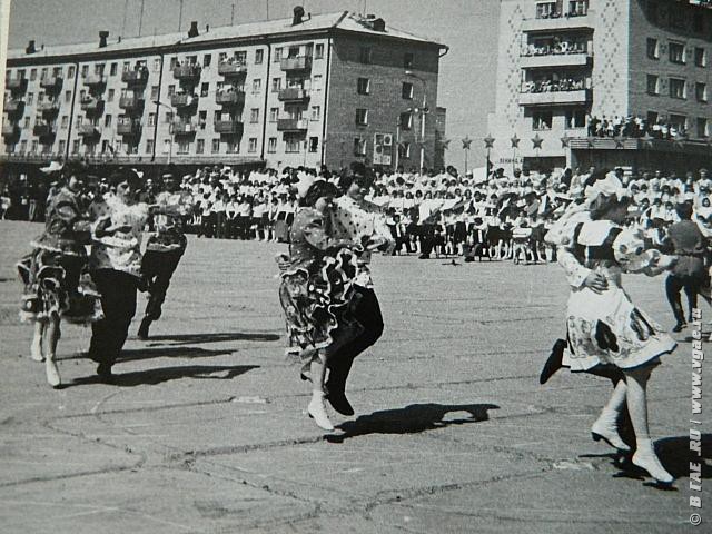 Уникальные фото юного Гая