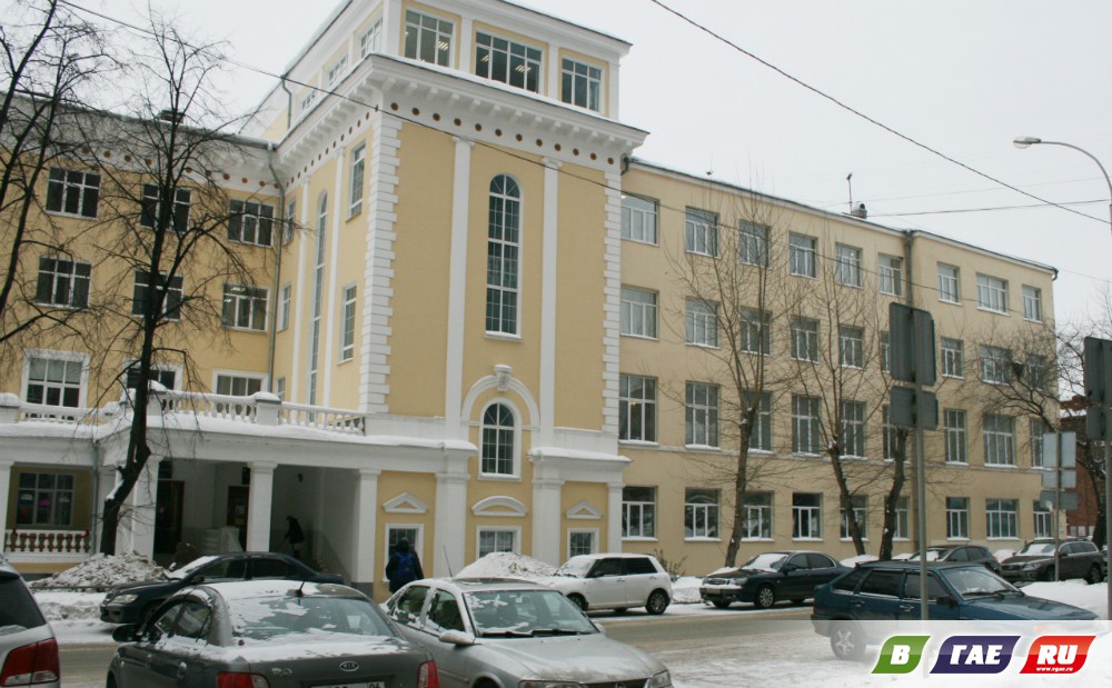 «Гайчане» попали под стекло «Гайчане» попали под стекло