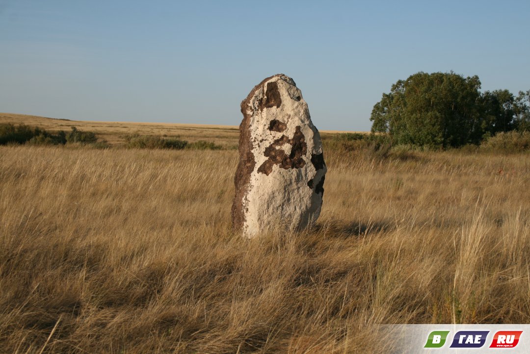 Горняка не нашли, заменили каменной фигурой