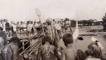 Бей, барабанщик, старый барабанщик!..