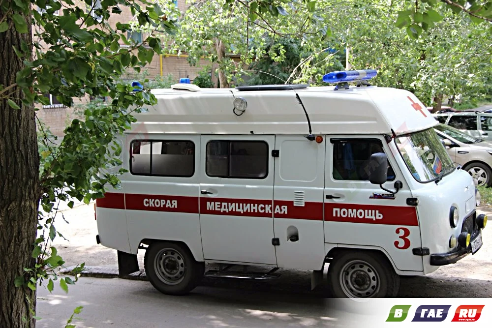 11-летняя гайчанка упала с турника вниз головой
