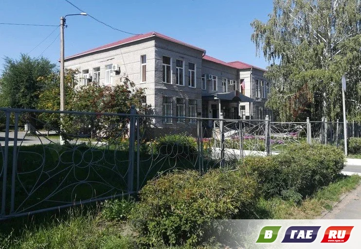 Гайчанин прописал дядю - иностранца. Ответит в суде Гайчанин прописал дядю - иностранца. Ответит в суде