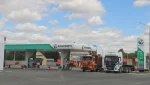 Дешевле, но не быстрее: на «Башнефти» в Гае водители часами стоят за бензином