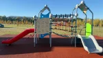 В парке открылась новая детская площадка